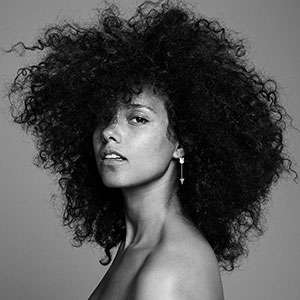 『ヒアー』アリシア・キーズ グラミー賞15冠の歌姫の新譜は彼女の起源でもあるR&B、ソウルミュージックをミックスした一枚。アコースティックなギターやピアノの調べがシンプルに響く。 ソニー・ミュージックジャパンインターナショナル/20曲収録2,200円。