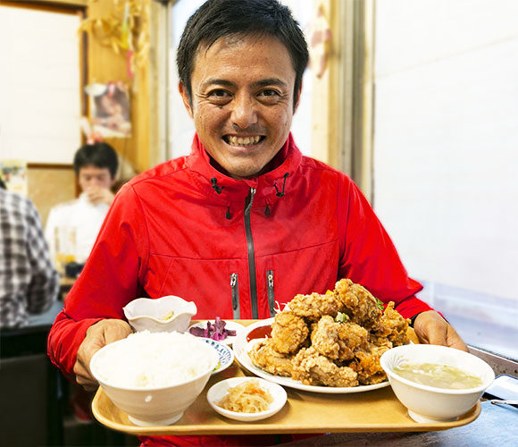 イナリ食堂のからあげ定食