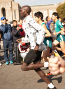 ウィルソン・キプサング VS 青山学院のスピード勝負! in 外苑 ウィルソン・キプサング VS 青山学院のスピード勝負! in 外苑