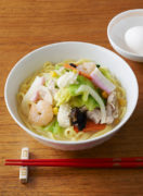 減量しながら筋肥大させるためには何をどう食べたらいい? 減量しながら筋肥大させるためには何をどう食べたらいい?