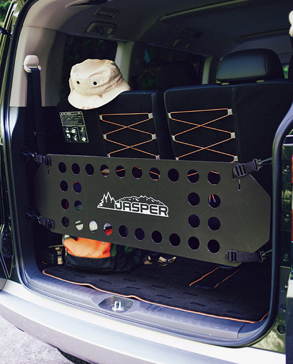 article_20180722_745_car_img5